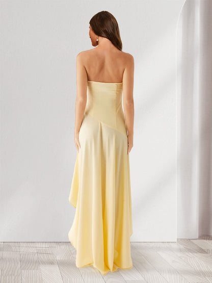 Robe de Demoiselled'Honneur Asymétrique Longue, Sans Bretelles, Fendue et à Volants