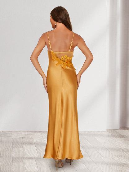 Robe de Demoiselled'Honneur Longue en Dentelle, Coupe Fourreau/Colonne, Bretelles Spaghetti, Fente Latérale