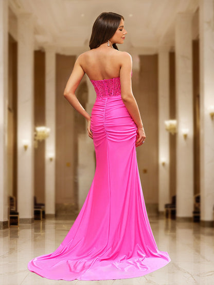 Robes de Soirée Ajustées Corset Transparent Col Cœur Sirène/Trompette Longues pour Bal de Promo avec Appliqués