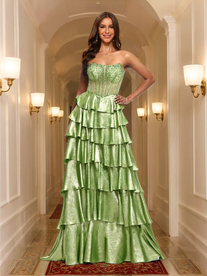Robes de Bal Métalliques Superposées à Col Bénitier Style A-Line/Princesse avec Perles de Strass