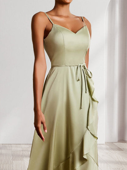 Robes D'Invité de Mariage Asymétriques à Col en V et Bretelles, Style Trapèze/Princesse avec Volants