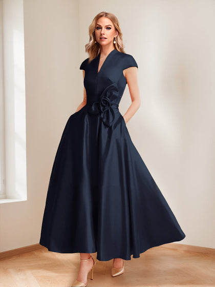 Robes de Mère de la Mariée Ligne A/Princesse Col V Manches Courtes avec Poches & Fleur
