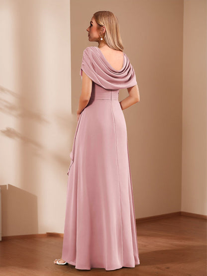 Robes de Mère de la Mariée A-Ligne/Princesse Décolleté en Cuillère Asymétrique avec Strass et Volants