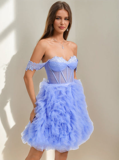 Robes de Bal Col Cœur Courtes en Tulle pour Retour à la Maison avec Appliques en Dentelle et Plis
