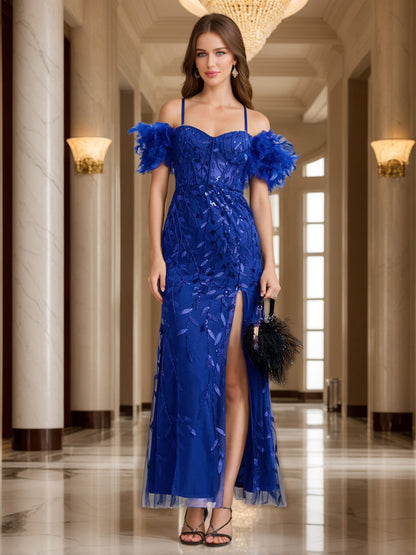 Robe Longue de Soirée Gaine/Colonne, Épaules Dénudées & Bretelles Spaghetti, avec Plumes & Appliques