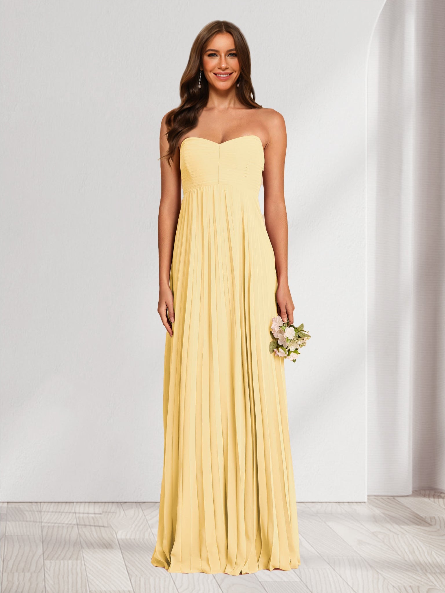 Robes de demoiselle d'honneur coupe A-line/Princesse sans bretelles, longueur ras du sol avec plis