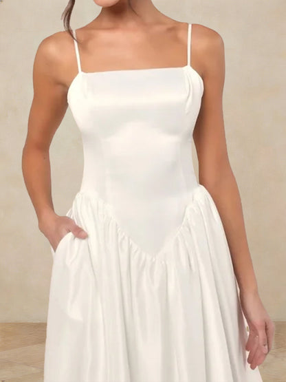 Robes de bal trapèze/princesse, bretelles spaghetti, sans manches, taille basque, froncées