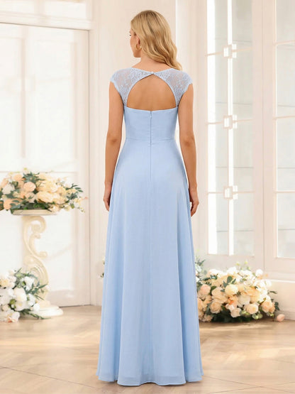 Robes de demoiselle d'honneur en mousseline sans manches, coupe trapèze/décolleté cœur, avec dentelle
