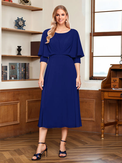 Robe de la mère de la mariée midi trapèze, col rond, demi-manches, drapée avec perles et effet cape