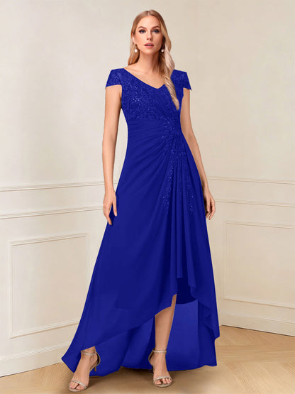 Robe de la mère de la mariée trapèze asymétrique, col en V, mancherons, paillettes et fronces