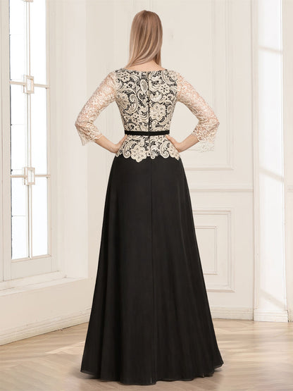 Robe longue de la mère de la mariée trapèze, col rond, manches 3/4, appliqués et ceinture