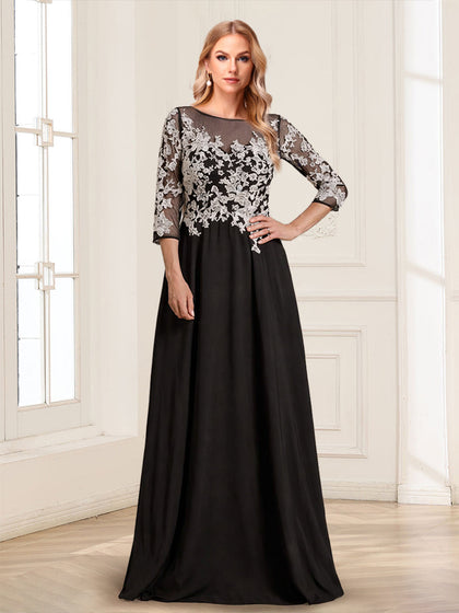 Robe longue de la mère de la mariée trapèze, col rond, manches 3/4 et appliqués