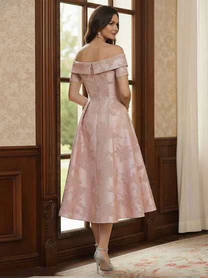 Robe Mère de la Mariée Ligne A Épaules Dénudées Manches Courtes Longueur Thé Plissée