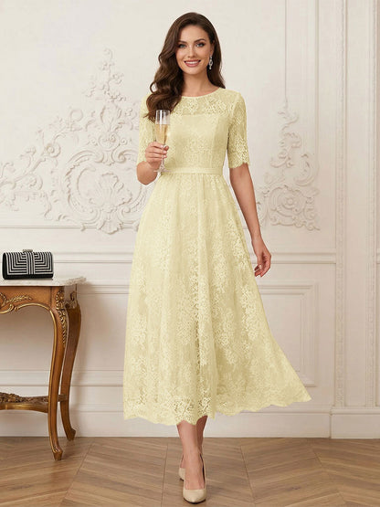 Robe Mère de la Mariée Ligne A Encolure Illusion Manches Mi-longues Longueur Thé avec Appliques & Ceinture