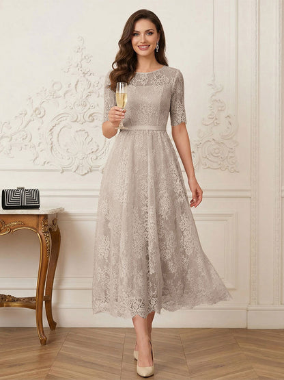 Robe Mère de la Mariée Ligne A Encolure Illusion Manches Mi-longues Longueur Thé avec Appliques & Ceinture