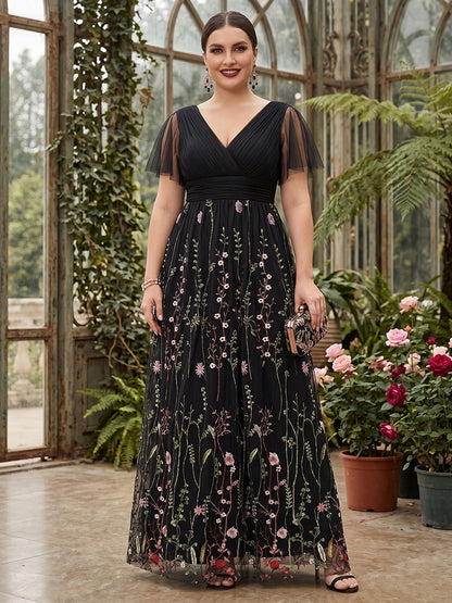 Robe Mère de la Mariée Grande Taille Coupe A-Ligne/Princesse Col en V à Manches Courtes Longueur Sol avec Appliques