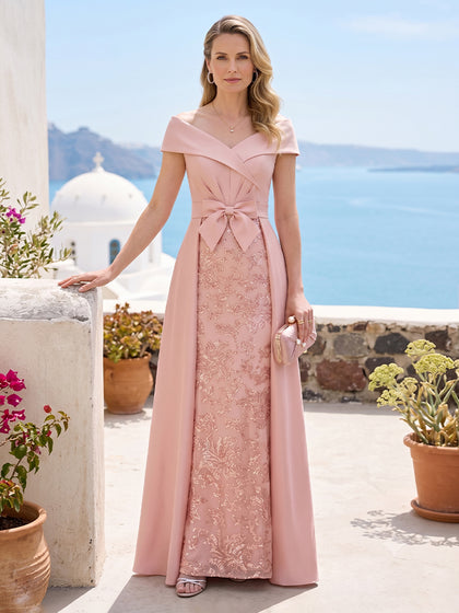 Robe Mère de la Mariée Ligne A/Princesse, Épaules Dénudées & Manches Courtes, Traîne Balayage, Appliques & Dentelle