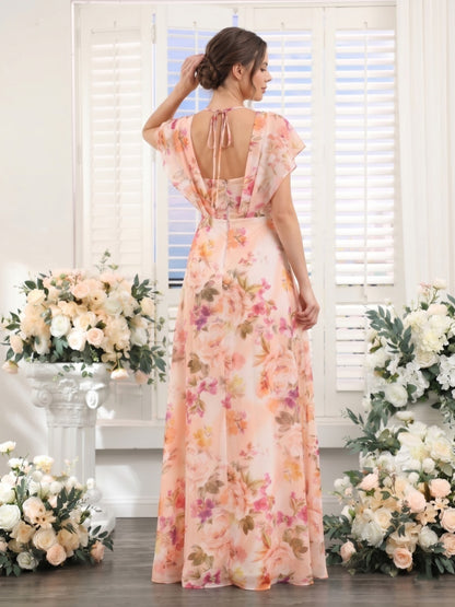 Robe de demoiselle d'honneur longue au sol trapèze, col en V, manches courtes et fente latérale