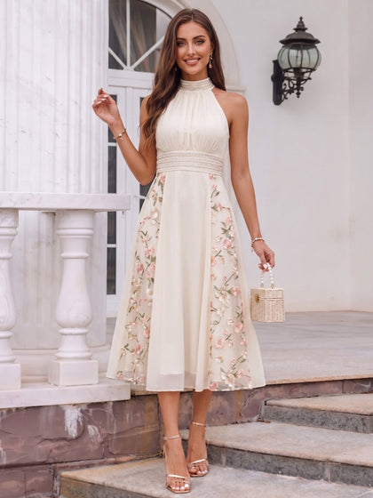 Ligne A/Princesse Licou Sans Manches Longueur de Thé Robes de Cocktail avec Broderie & Ruché