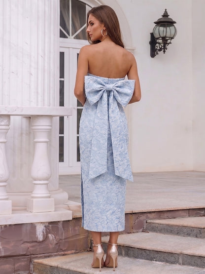 Robe de Cocktail Gaine/Colonne Sans Bretelles, Longueur Thé avec Fente Latérale & Nœud Papillon