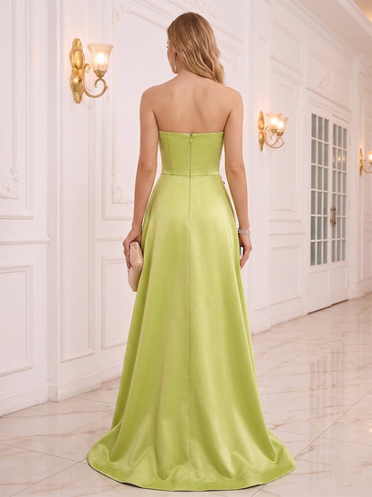 Robe de Soirée Ligne A/Princesse Sans Bretelles, Longueur Sol, avec Fronces & Fleurs 3D