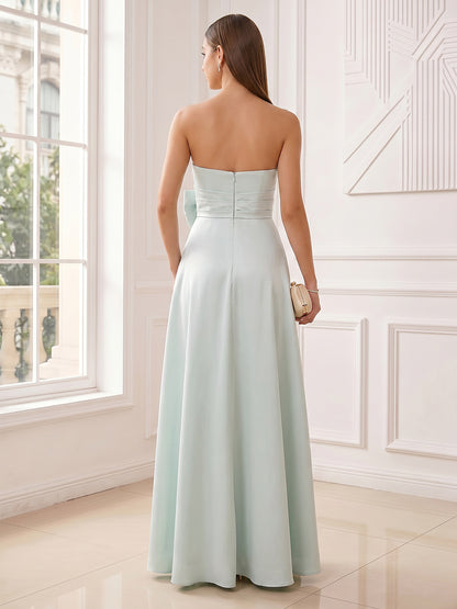Robe de Soirée Ligne A/Princesse Sans Bretelles, Longueur Sol, avec Nœud Papillon & Plis