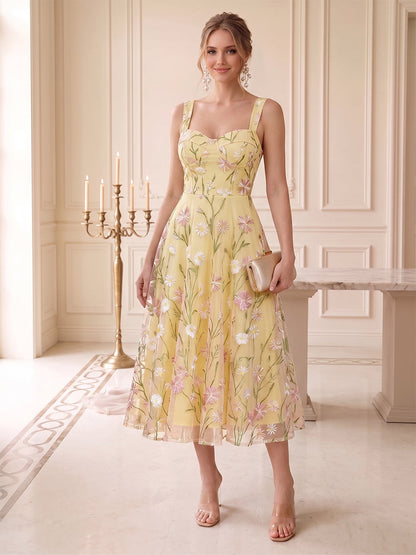 Ligne A/Princesse Chérie Sans Manches Longueur Thé Robes d'Invité de Mariage avec Appliqué & Dentelle