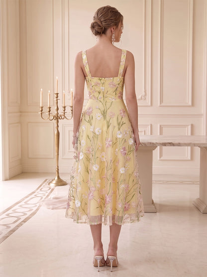 Ligne A/Princesse Chérie Sans Manches Longueur Thé Robes d'Invité de Mariage avec Appliqué & Dentelle