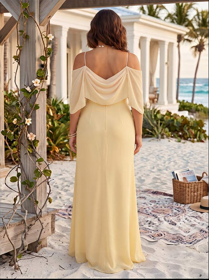 Robe de Demoiselle d'Honneur Grande Taille Coupe Fourreau/Gaine, Épaules Dénudées, Demi-manches, Longueur au Sol avec Ruchés