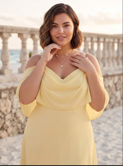 Robe de Demoiselle d'Honneur Grande Taille Coupe Fourreau/Gaine, Épaules Dénudées, Demi-manches, Longueur au Sol avec Ruchés