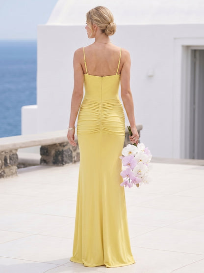 Robe Longue de Demoiselle d'Honneur Fourreau / Colonne à Bretelles Fines Sans Manches avec Volants