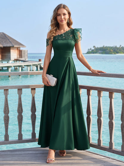 Robe Mère de la Mariée Ligne A/Princesse Asymétrique Sans Manches Longueur Sol avec Appliqués et Volants