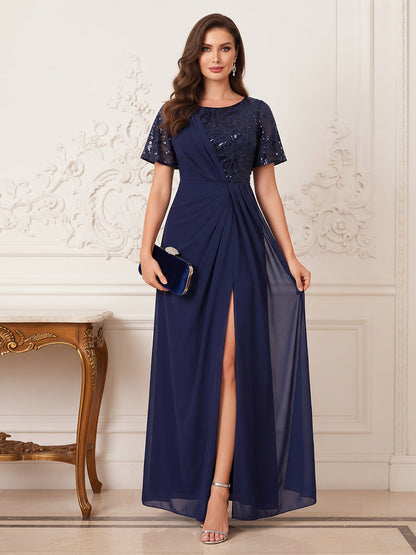 Robe de Mère de la Mariée Fourreau/Colonne, Col Rond, Manches Courtes, Longueur Sol, Fendue sur le Côté avec Appliqués
