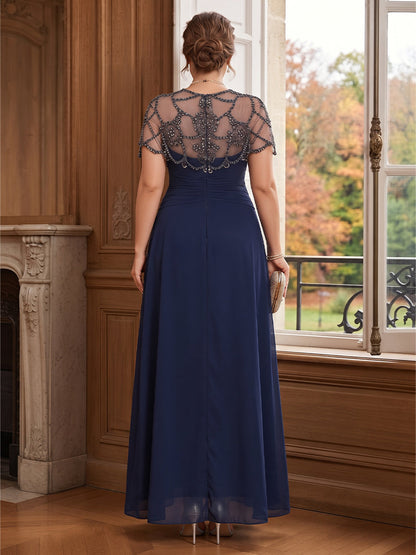 Robe grande taille pour mère de la mariée coupe trapèze/princesse, encolure arrondie, manches courtes, longueur au sol, avec strass et drapés