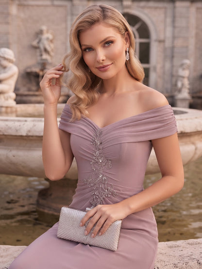 Robe de Mère de la Mariée Coupe A-Line/Princesse, Épaules Dénudées, Sans Manches, Longueur au Sol avec Ruchés & Broderies