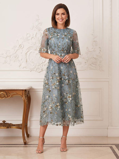 Robe de Mère de la Mariée Coupe A-Line/Princesse à Col Rond, Demi-manches, Longueur Thé avec Broderies & Fleurs