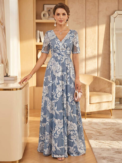 Robe de mère de la mariée coupe trapèze/princesse, manches courtes, col en V, longueur au sol, avec motifs floraux