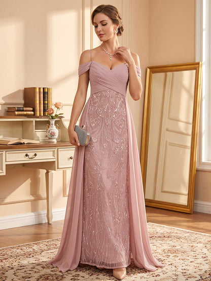 Robe de mère de la mariée coupe fourreau, épaules dénudées, sans manches, longueur au sol, avec perles et sequins