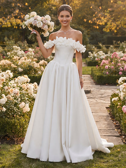 Robes de mariée en satin, coupe trapèze/princesse, épaules dénudées, sans manches, longueur au sol, avec détails en 3D Fleur