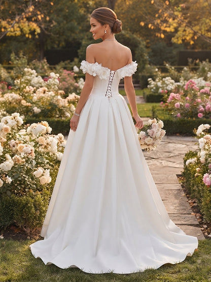 Robes de mariée en satin, coupe trapèze/princesse, épaules dénudées, sans manches, longueur au sol, avec détails en 3D Fleur
