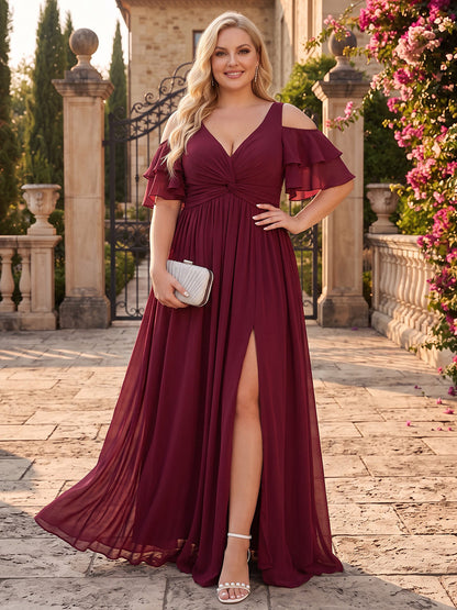 Robe trapèze longue en mousseline (grande taille) pour demoiselle d'honneur, col en V, manches courtes, avec fente latérale et drapé