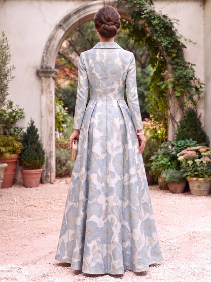 Robe de mère de la mariée longue en jacquard, coupe trapèze/princesse, col en V, manches longues et détails drapés