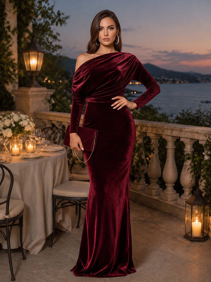 Robe de soirée longue en velours, coupe trompette/sirène, épaules dénudées, manches longues Robes avec drapés