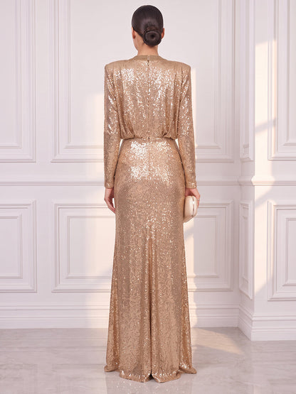 Robe de soirée longue en sequins, coupe droite, col en V, manches longues et détails plissés