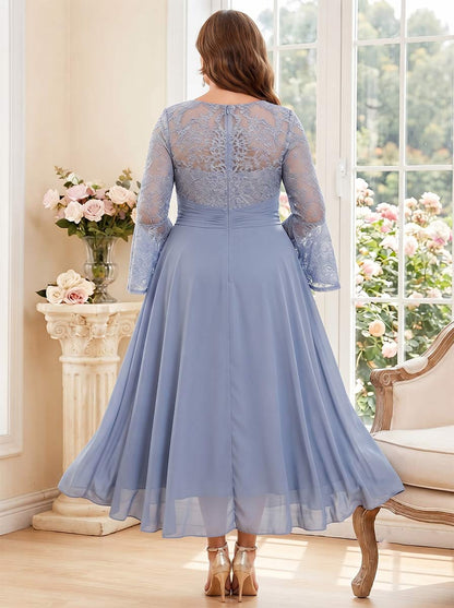 Robe de Mère de la Mariée Grande Taille Coupe A-Line/Princesse à Col Rond, Manches Longues, Longueur Thé avec Appliques & Ruchés