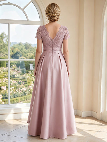 Robe de mère de la mariée coupe trapèze/princesse, manches courtes, col en V, longueur au sol, avec dentelle et volants