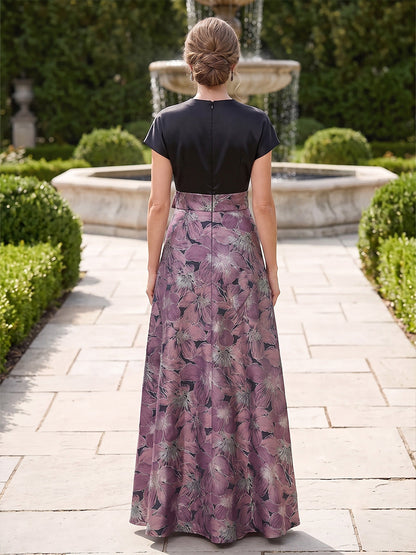 Robe de mère de la mariée trapèze/princesse, col en V, manches courtes, en satin, longueur au sol, avec imprimé floral