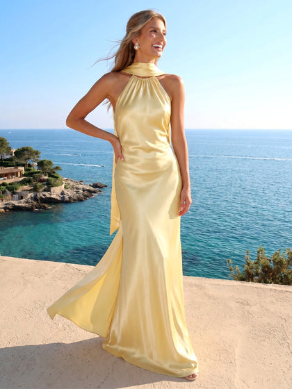 Robe de Demoiselle d'Honneur Fourreau/Colonne Col Licou Sans Manches Longueur Sol avec Fronces et Étole
