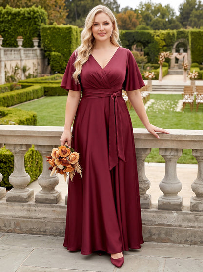 Robes de demoiselle d'honneur grande taille en satin, coupe trapèze/princesse, col en V, manches courtes, longueur au sol, avec ceinture