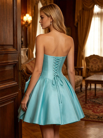 Robe de Fête Courte Ligne A/Princesse Bustier avec Strass et Nœud Papillon